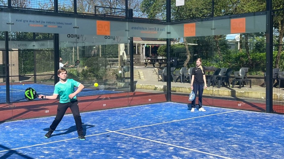 vriendjesdag-uitwijk-tennis-padel-13.jpg