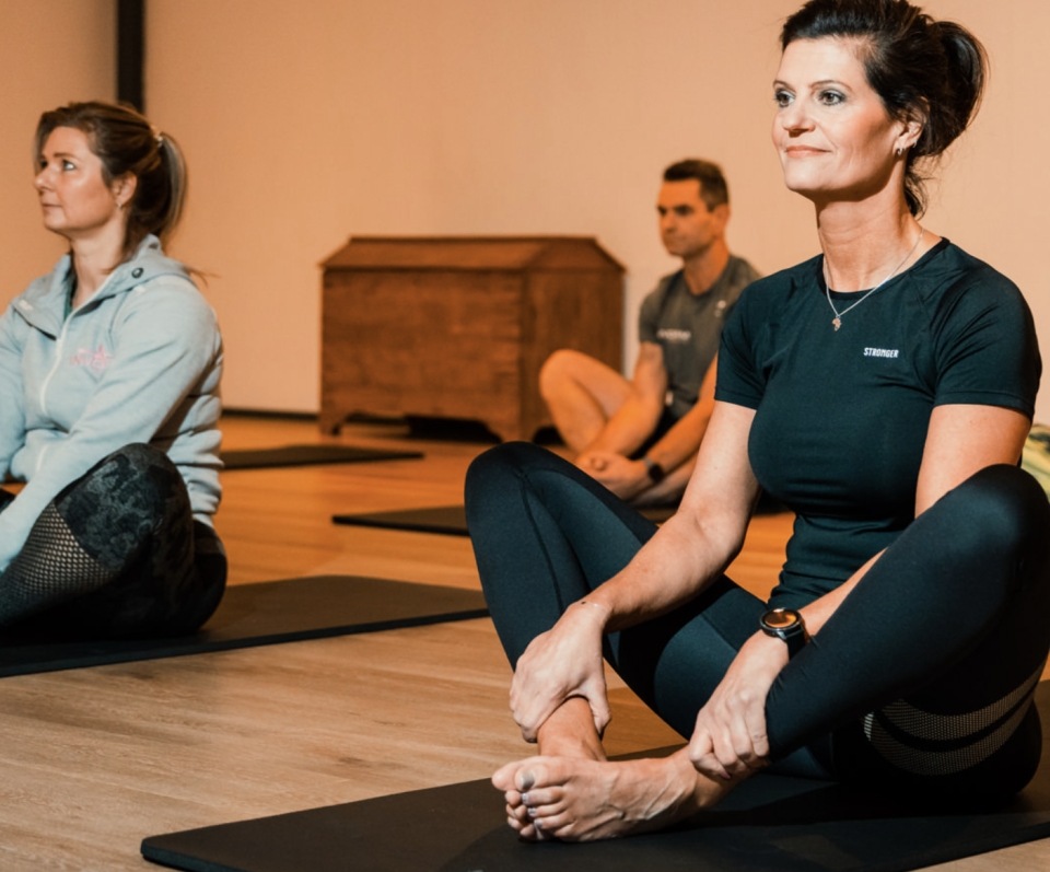 Yin Yoga.png